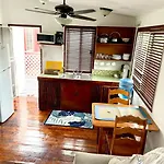 Hummingbirds Cabins
