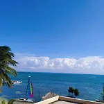Popeyes Beach Condo, Caye Caulker