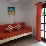Beach Club Budget Rooms At Popeyes Caye Caulker