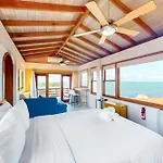 Suite 3 At Island Pearl Gold Standard Certified