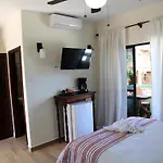 Jan\'S Hotel