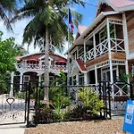 Caye Caulker Boutique Guesthouse 5