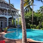 Caye Caulker Boutique Guesthouse 3