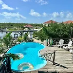 Shipwreck Cove