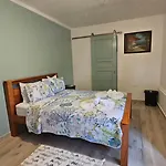 Sea N Sun Guest House