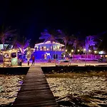 Barefoot Beach Belize