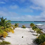 Slo-N-Ez Villa Terrace