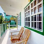 Roughrider Inn
