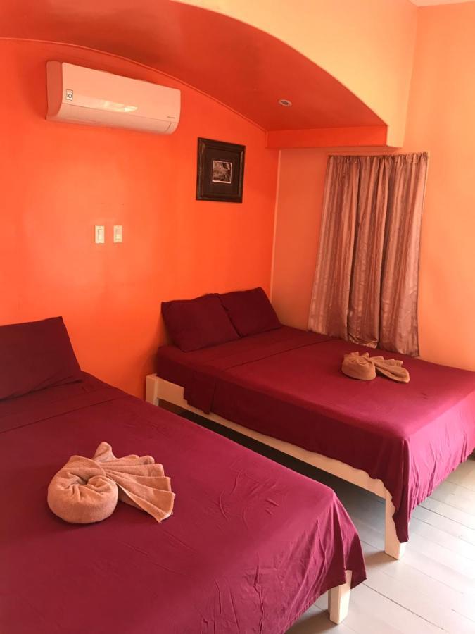 Tropical Paradise Express * Caye Caulker