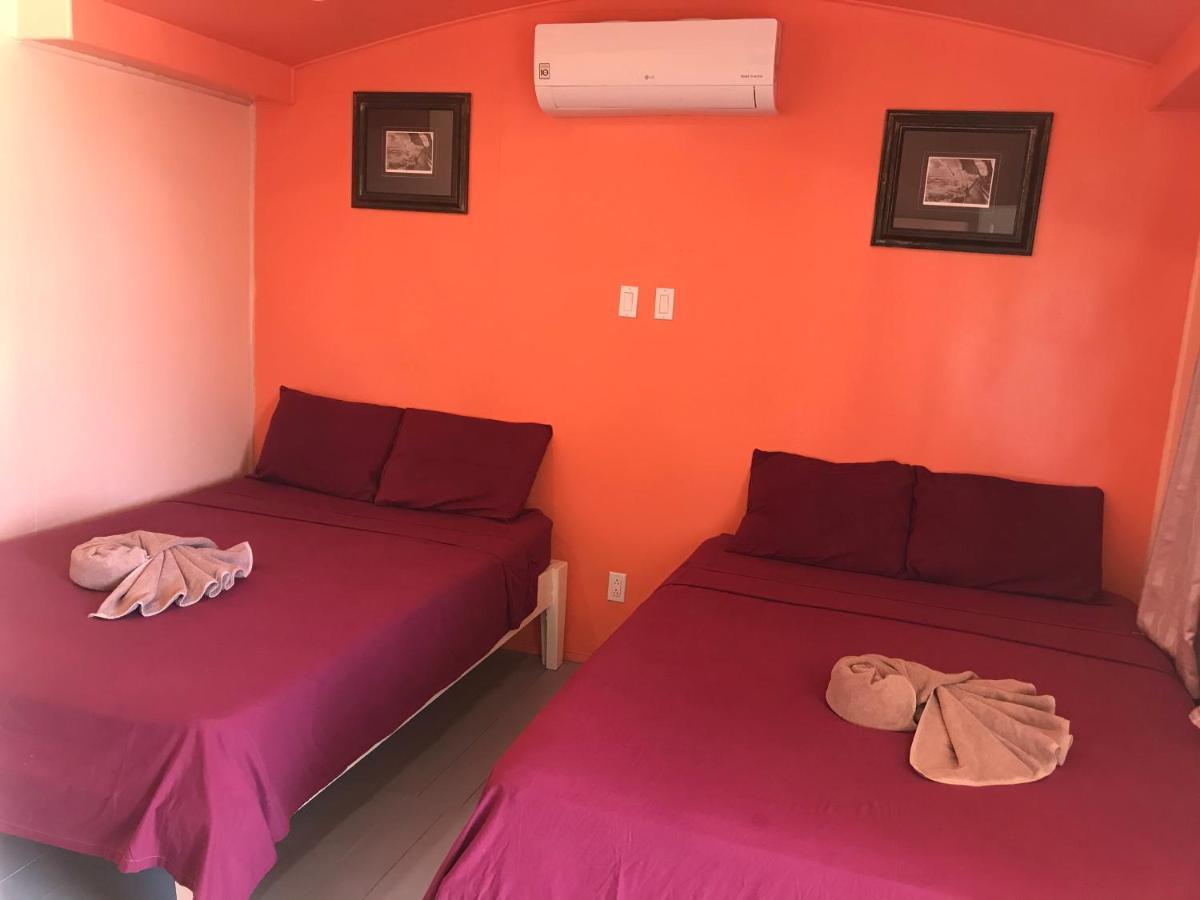 Tropical Paradise Express Hotel *
