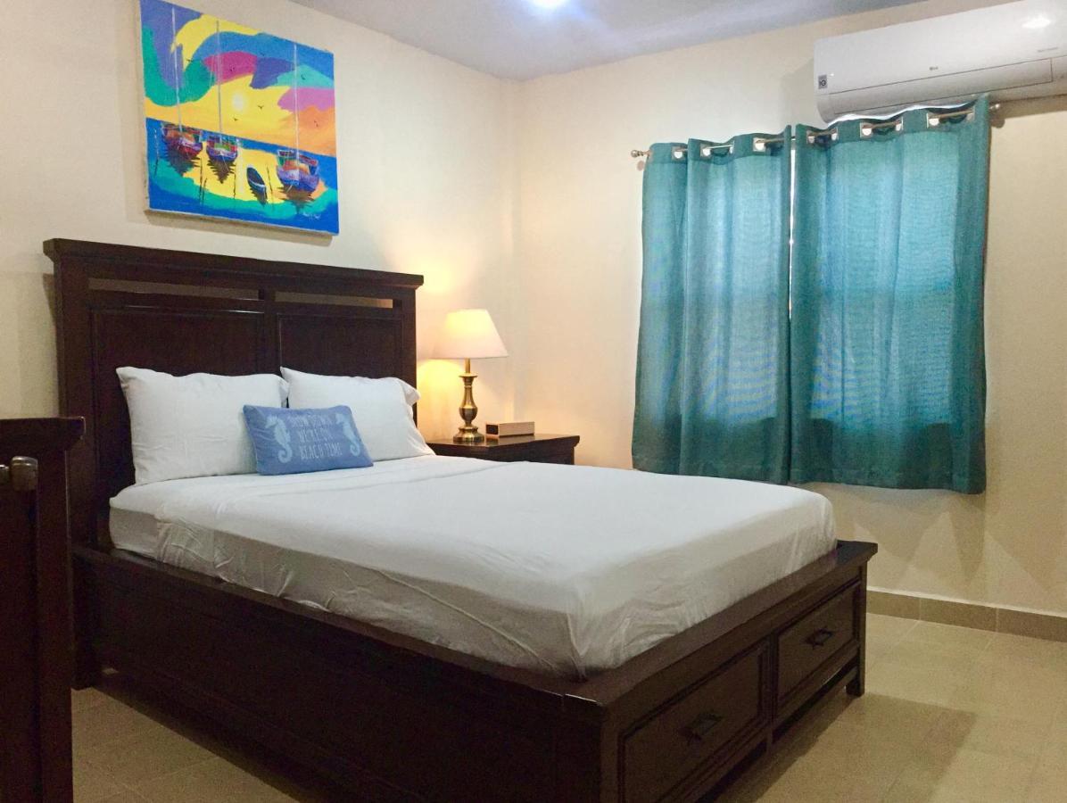Aparthotel Pura Vida *
