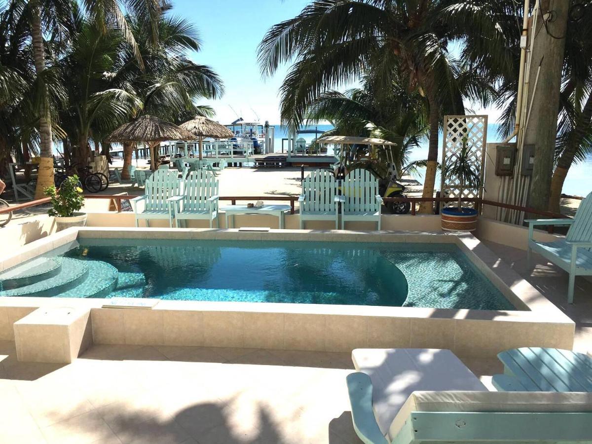 Pura Vida Caye Caulker