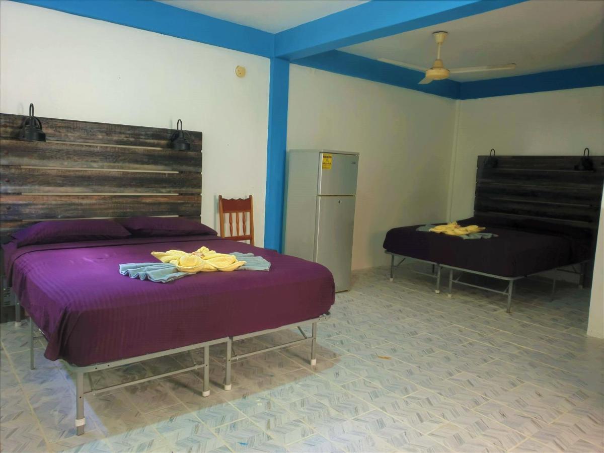 Popeyes Beach Condo, * Caye Caulker