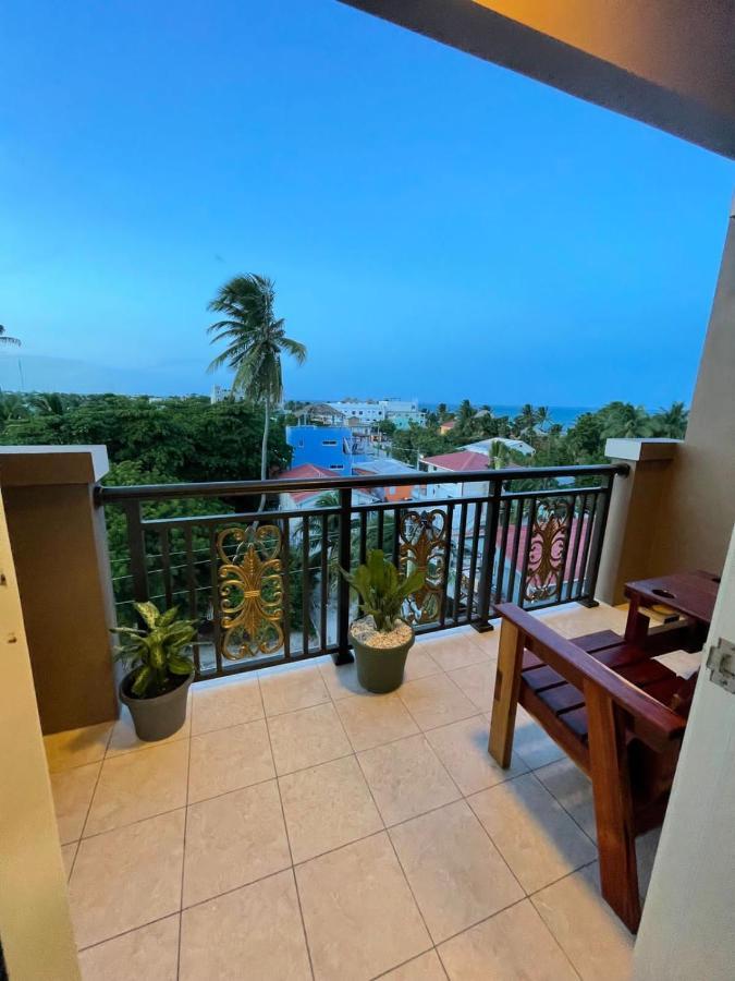 Coral View & Hotel
