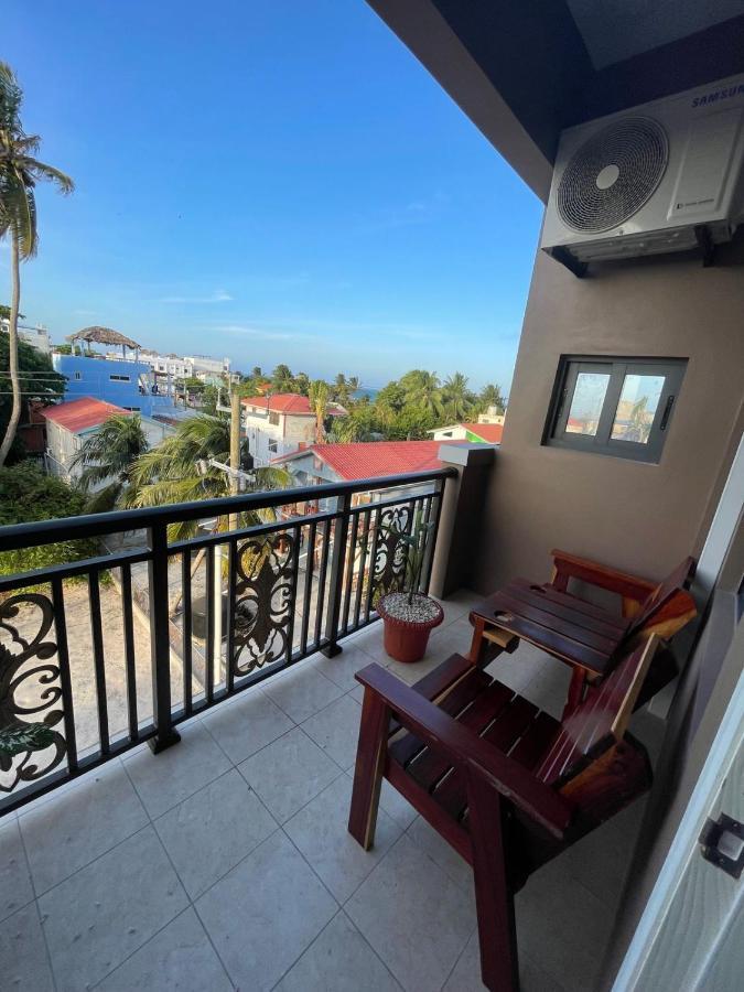 Coral View & Hotel