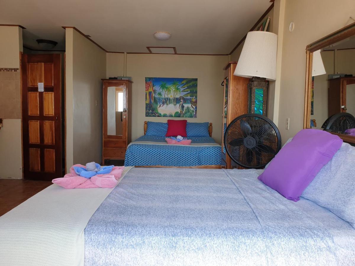 Popeyes Beach Condo,