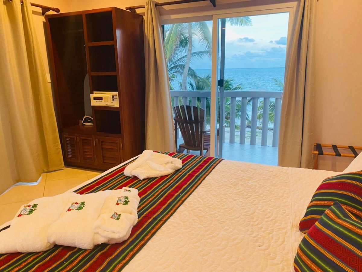 La Isla Hotel