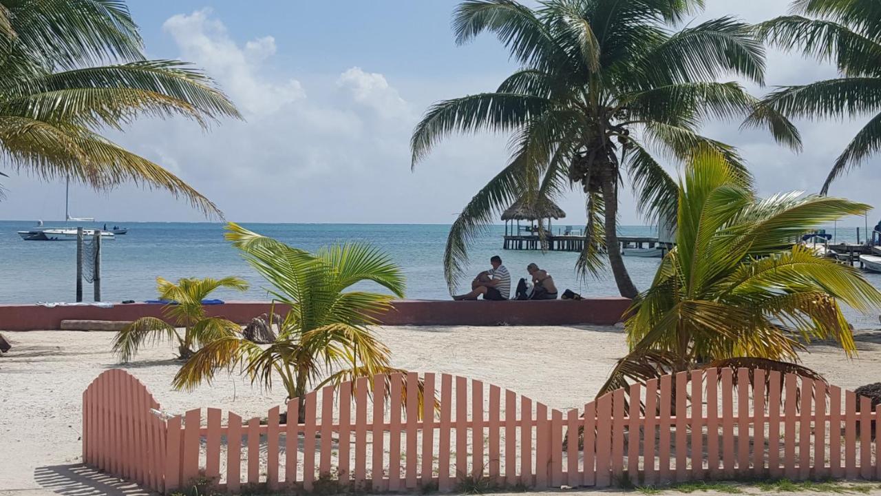 Hotel Caye Caulker Condos *