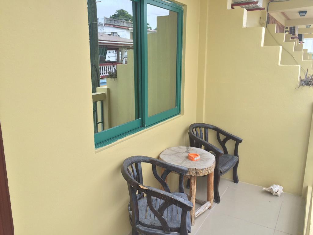 Plaza 3* Caye Caulker