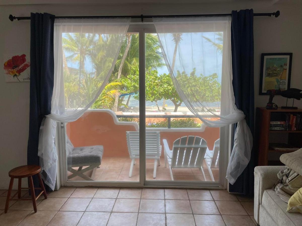 Seaside Villa *