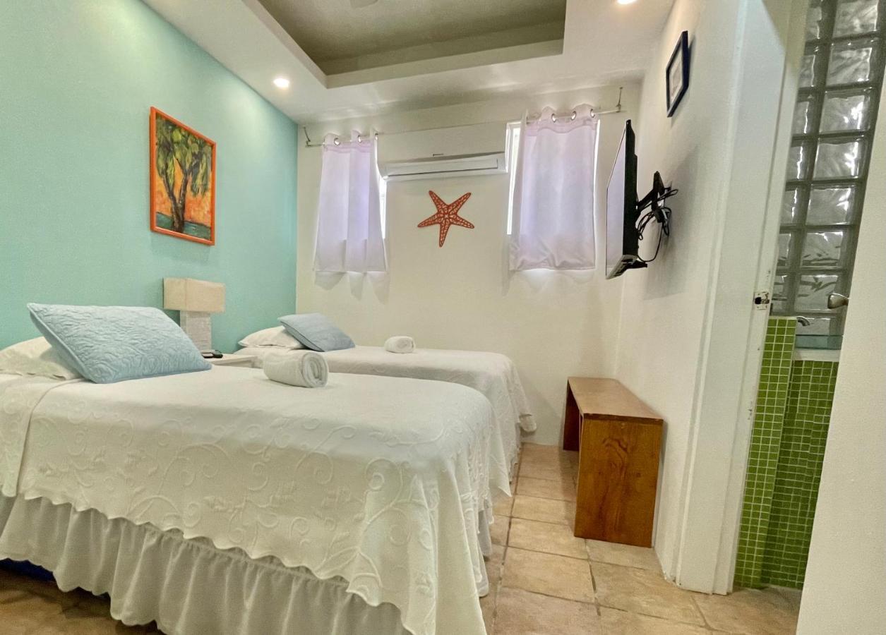Seaside * Caye Caulker