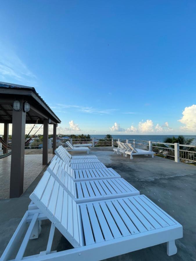 Caye Caulker Beach Hotel Hotel
