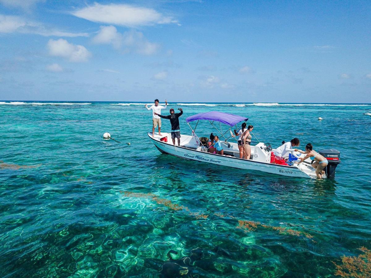 Hostel Bella's Backpackers Caye Caulker