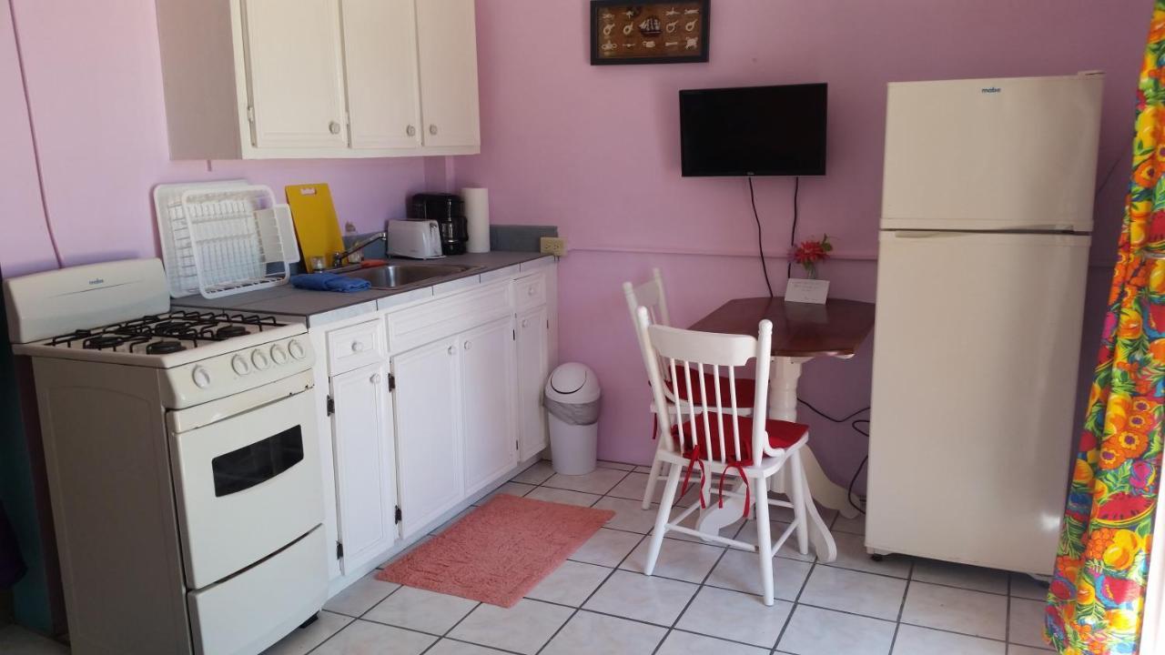 Barefoot Belize Hotel Caye Caulker