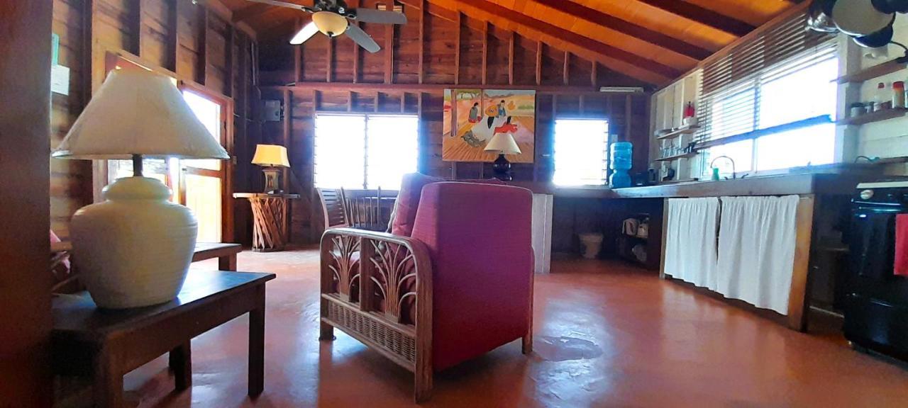 Amanda's Place Casa Amancer - Sea View, Pool And Tropical Garden Caye Caulker