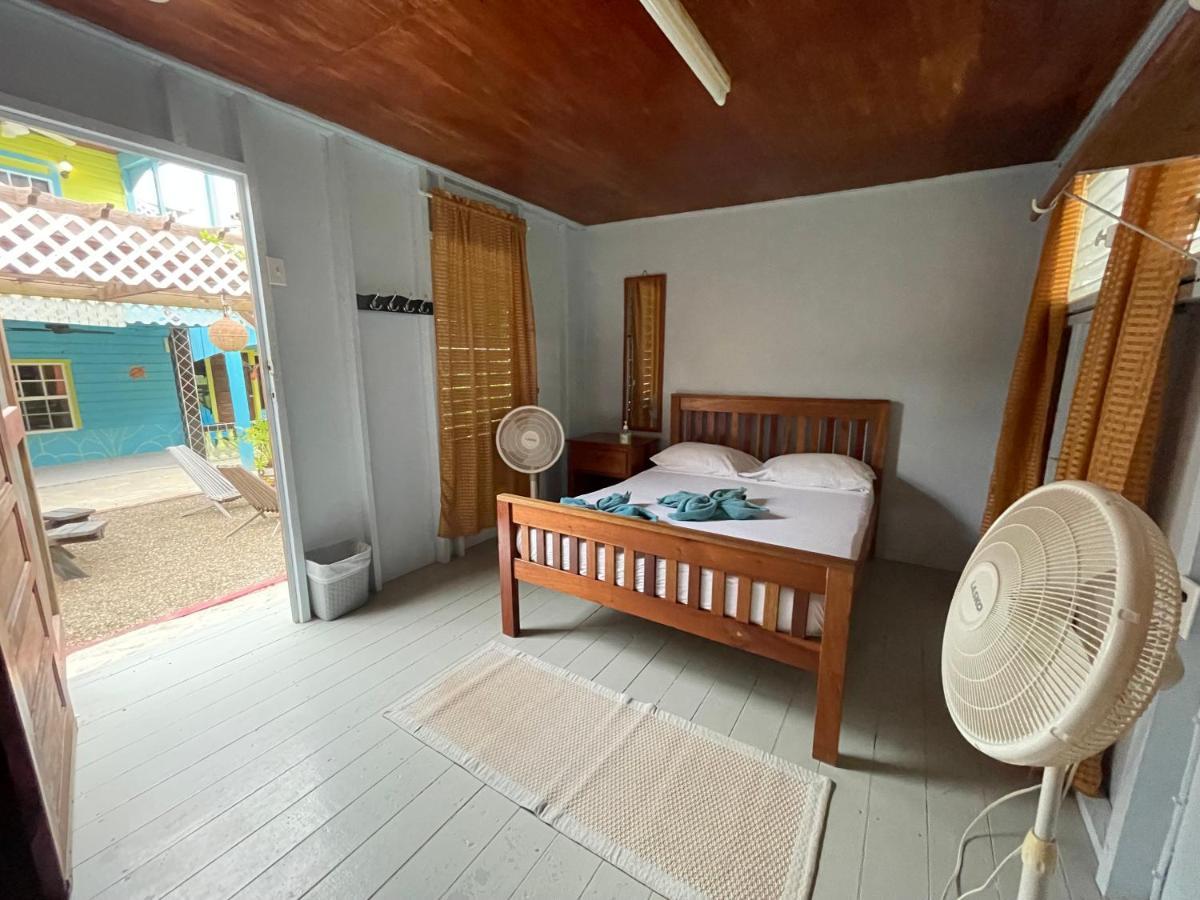 Sea N Sun Guest house Caye Caulker