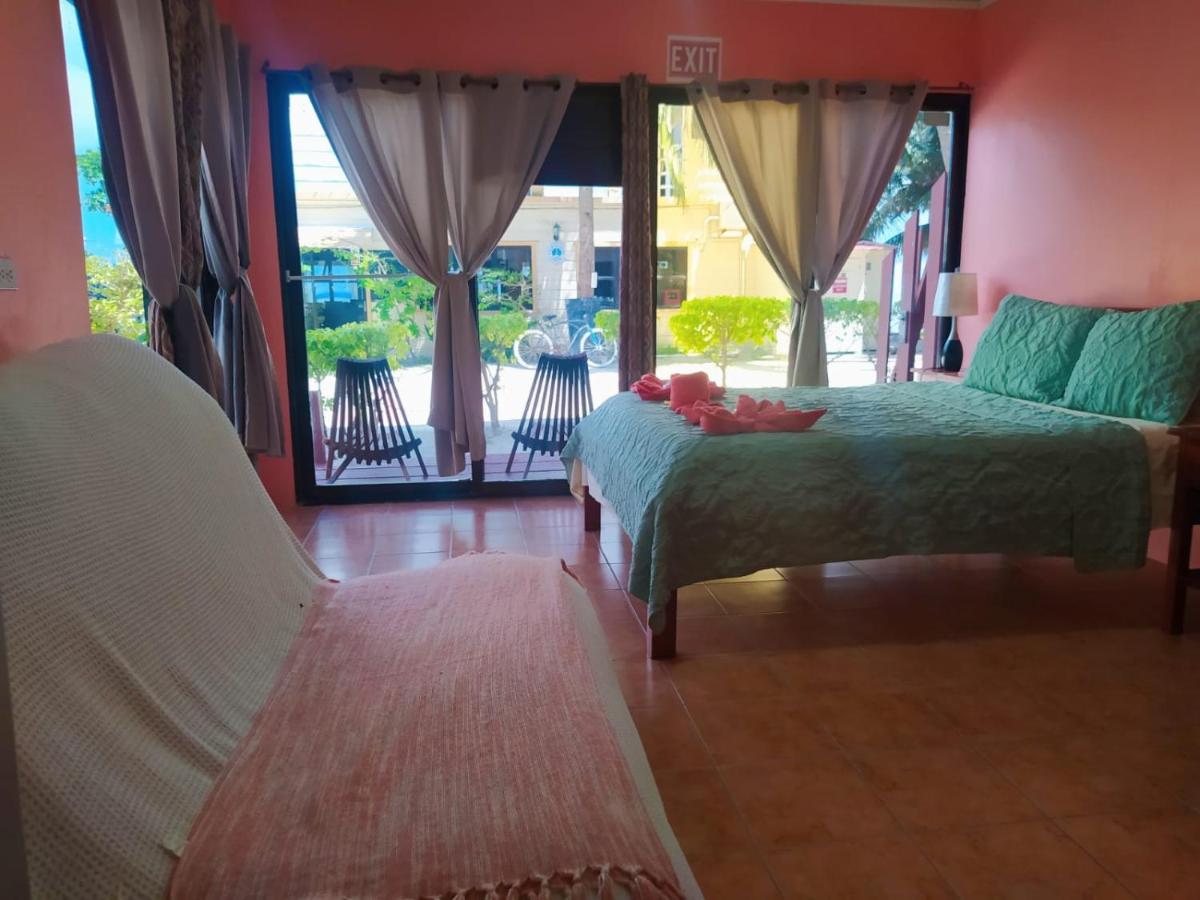 Popeyes Beach Condo, * Caye Caulker