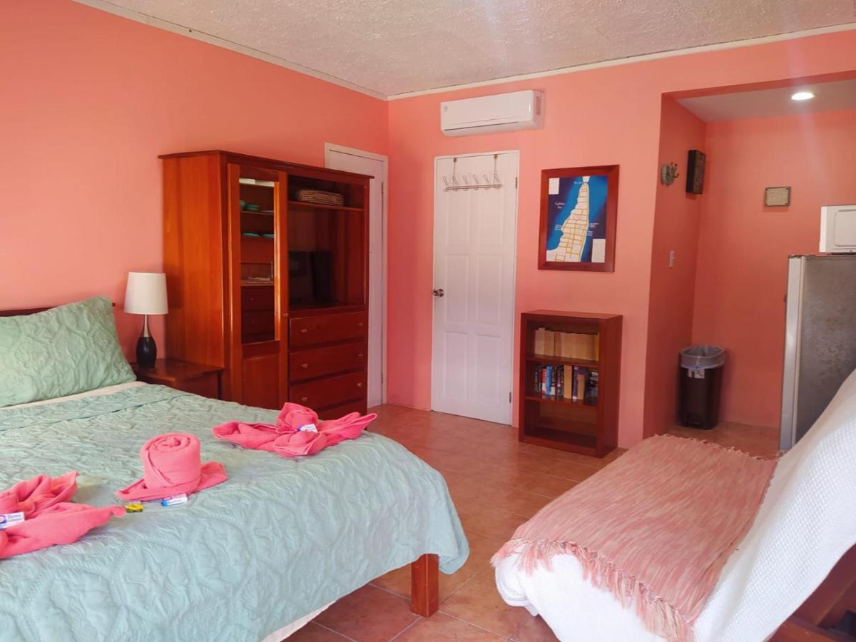 Aparthotel Popeyes Beach Condo,