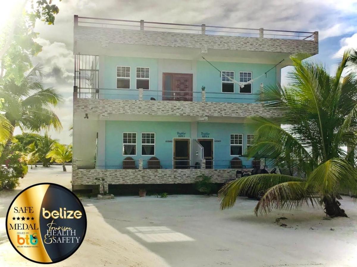 Hidden Treasure Vacation Blue Bay Homestay