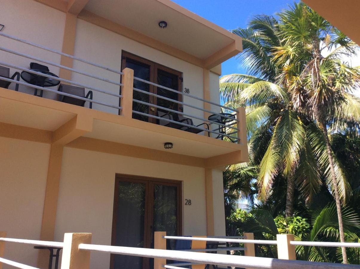 Club At Popeyes Cayo Caulker