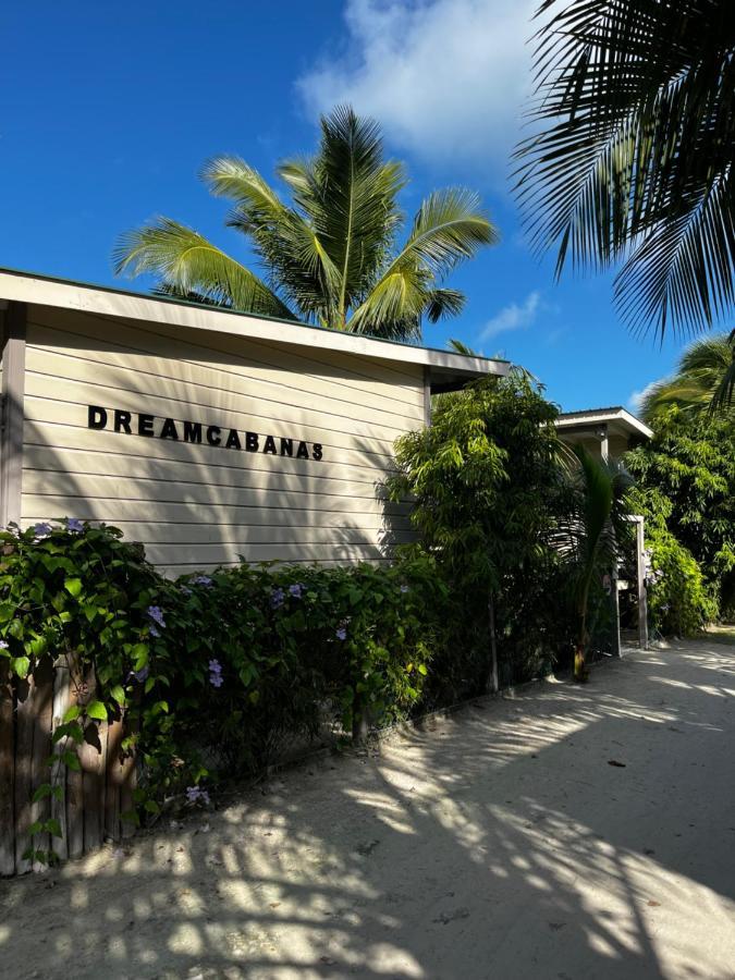 Dreamcabanas Hotel