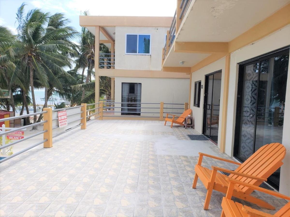 Side By Ccvh 2* Caye Caulker