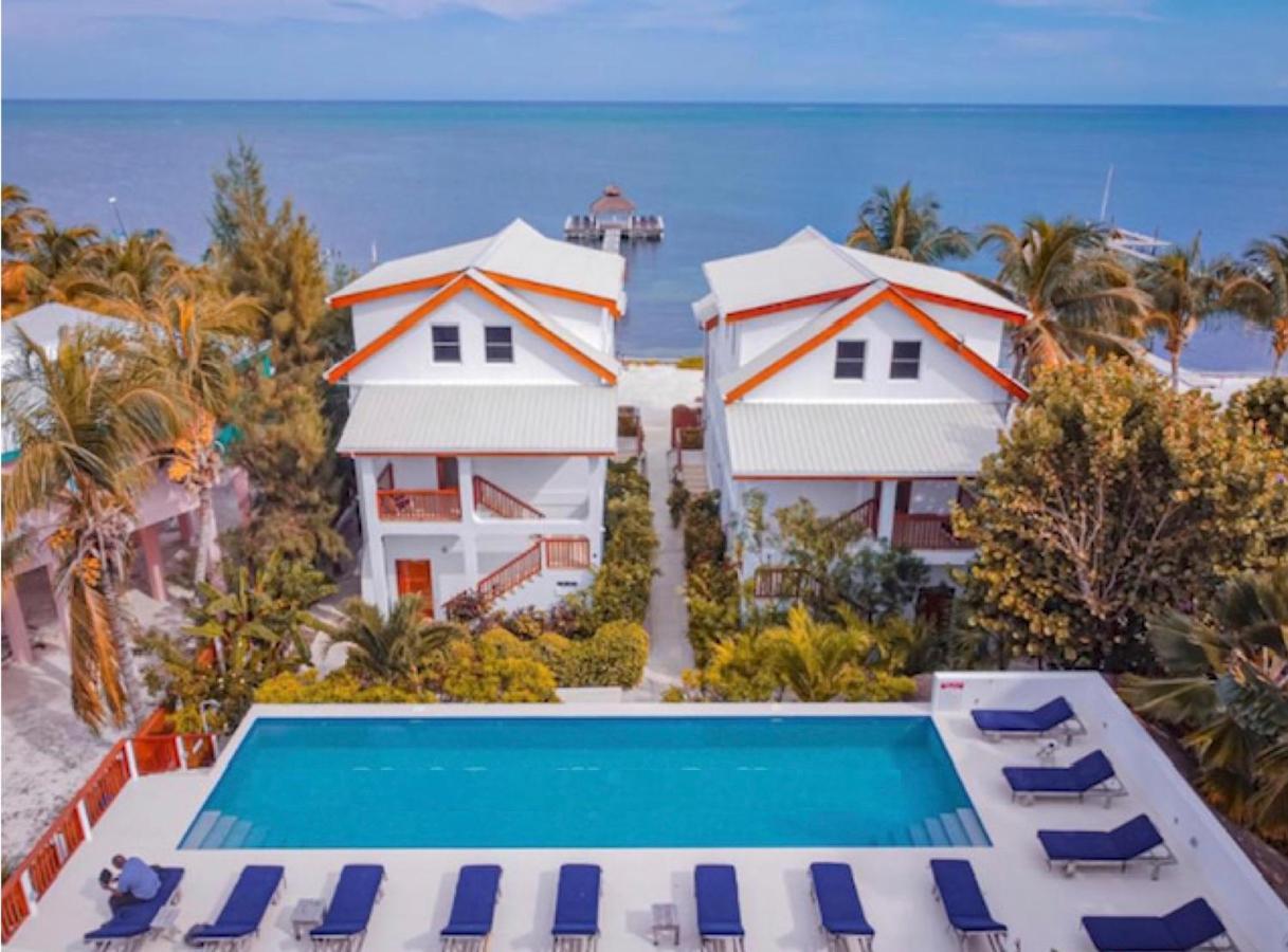 Velento Partial Ocean View Penthouse #7 Caye Caulker