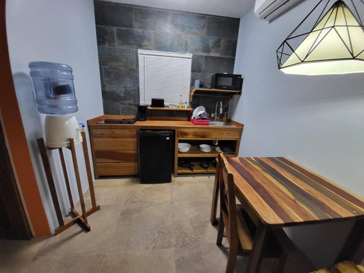 Apartment Rachel Land Caye Caulker