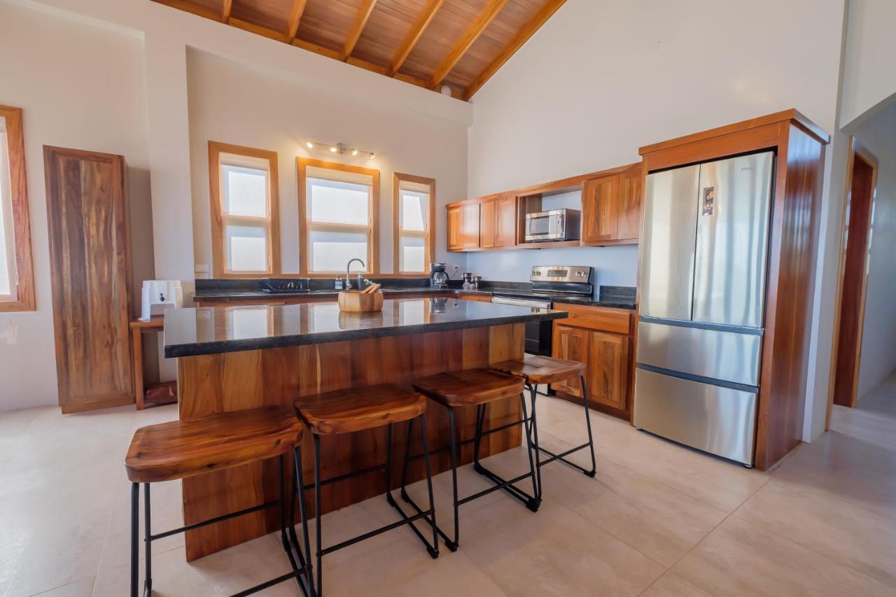 2 At Island Pearl Gold Standard Certified Apartment Caye Caulker