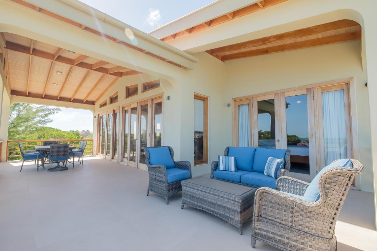 2 At Island Pearl Gold Standard Certified * Caye Caulker