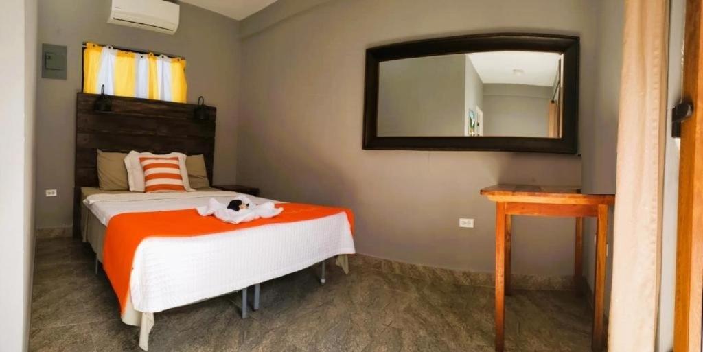 Aparthotel Club Budget At Popeyes *
