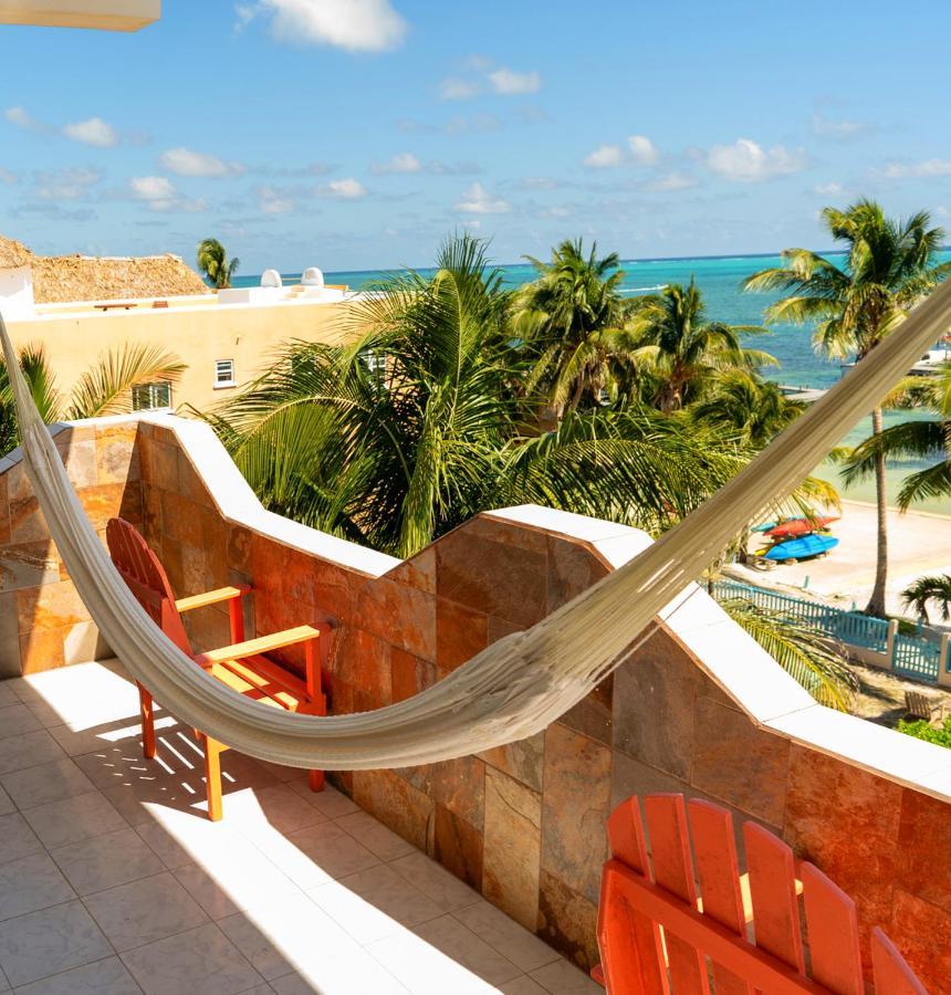 Island Magic Hotel 3*
