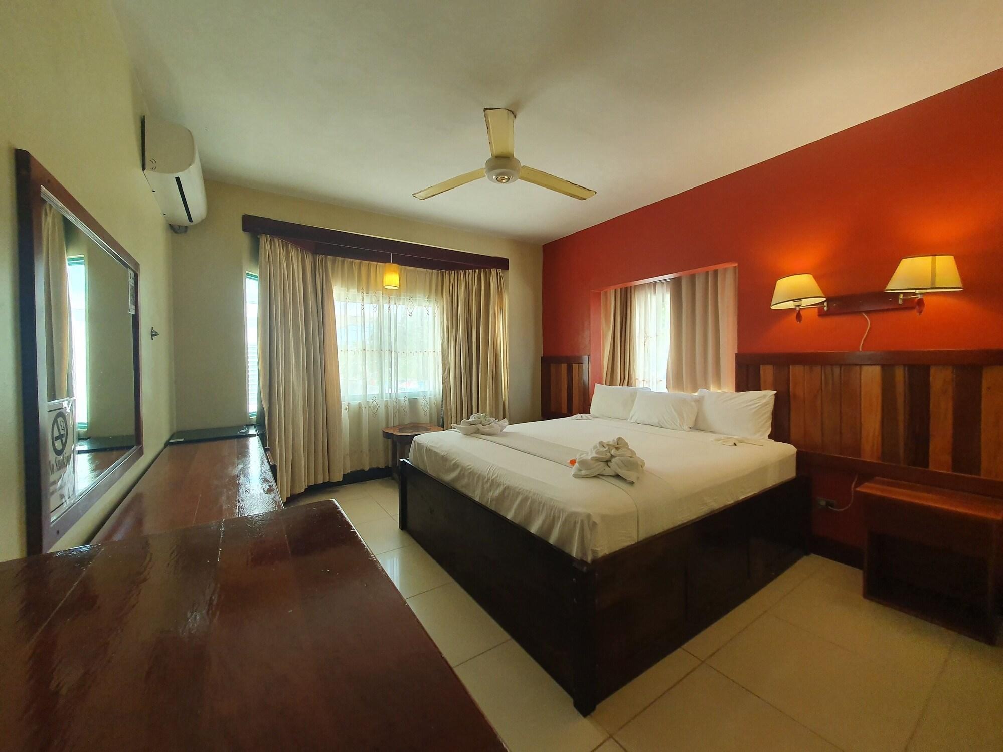 Plaza Hotel Caye Caulker