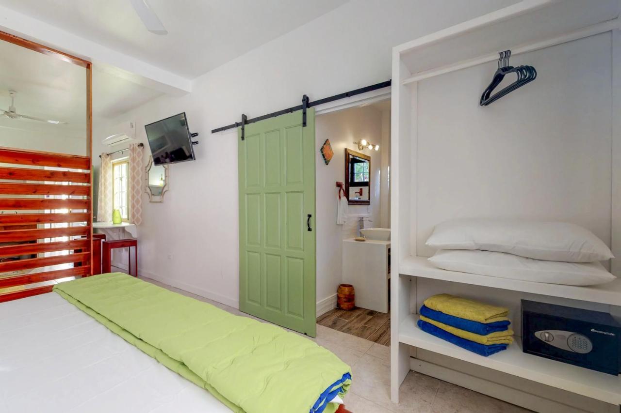 Casa Dv Gold Standard Certified Caye Caulker