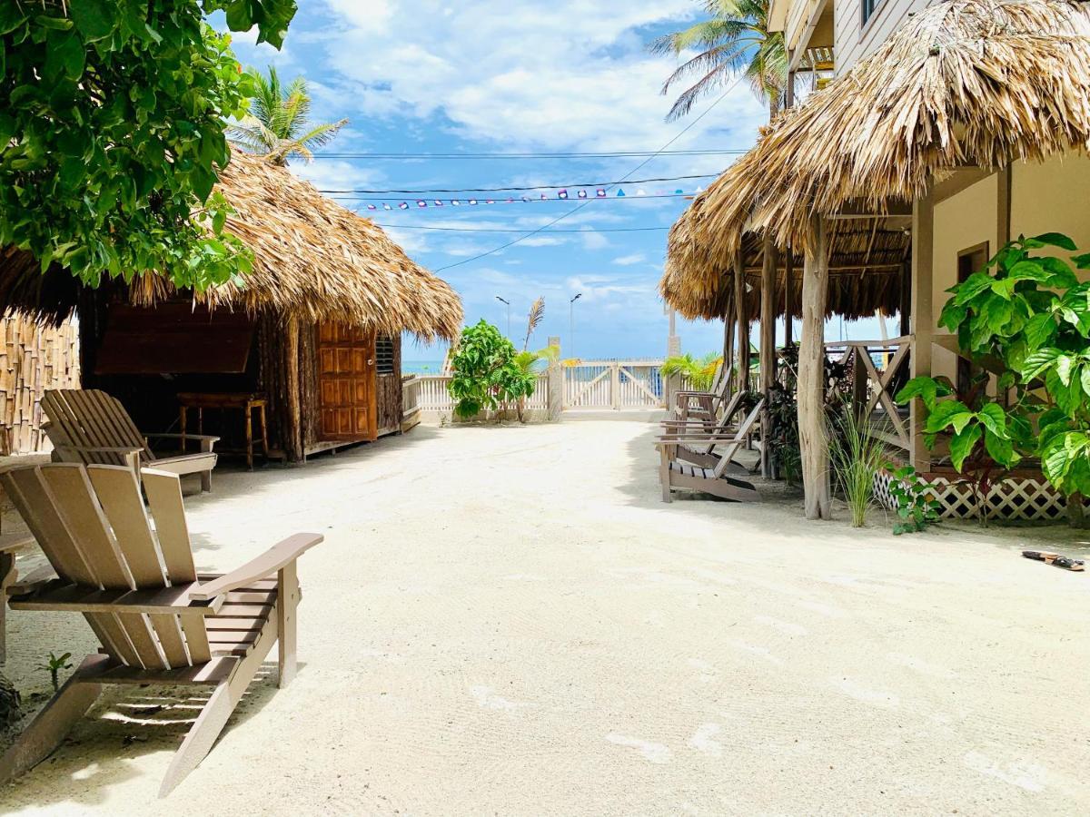 The Bounty 3* Caye Caulker