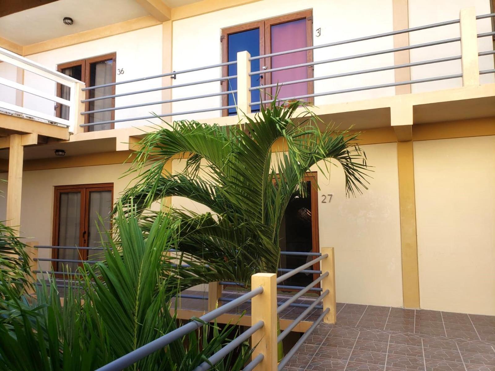 Club Budget At Popeyes Aparthotel Caye Caulker