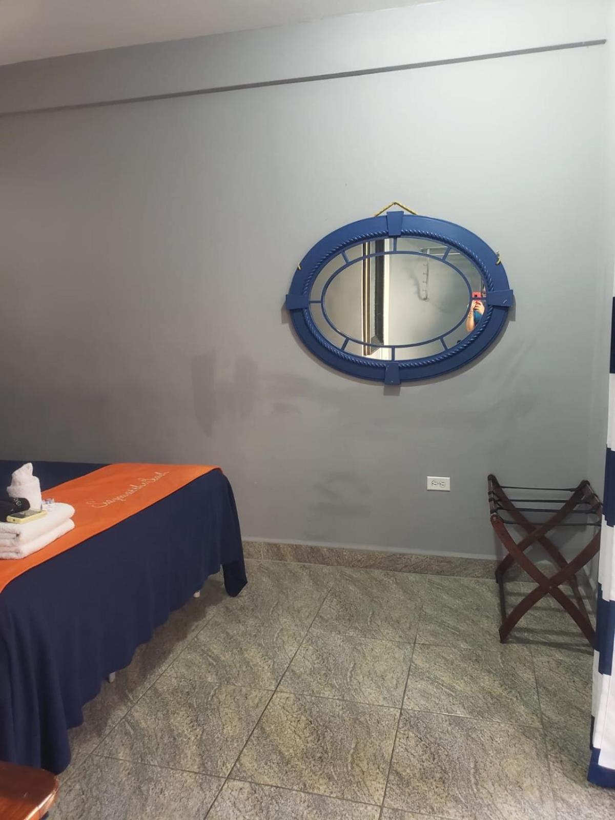 Club Budget At Popeyes Aparthotel Caye Caulker