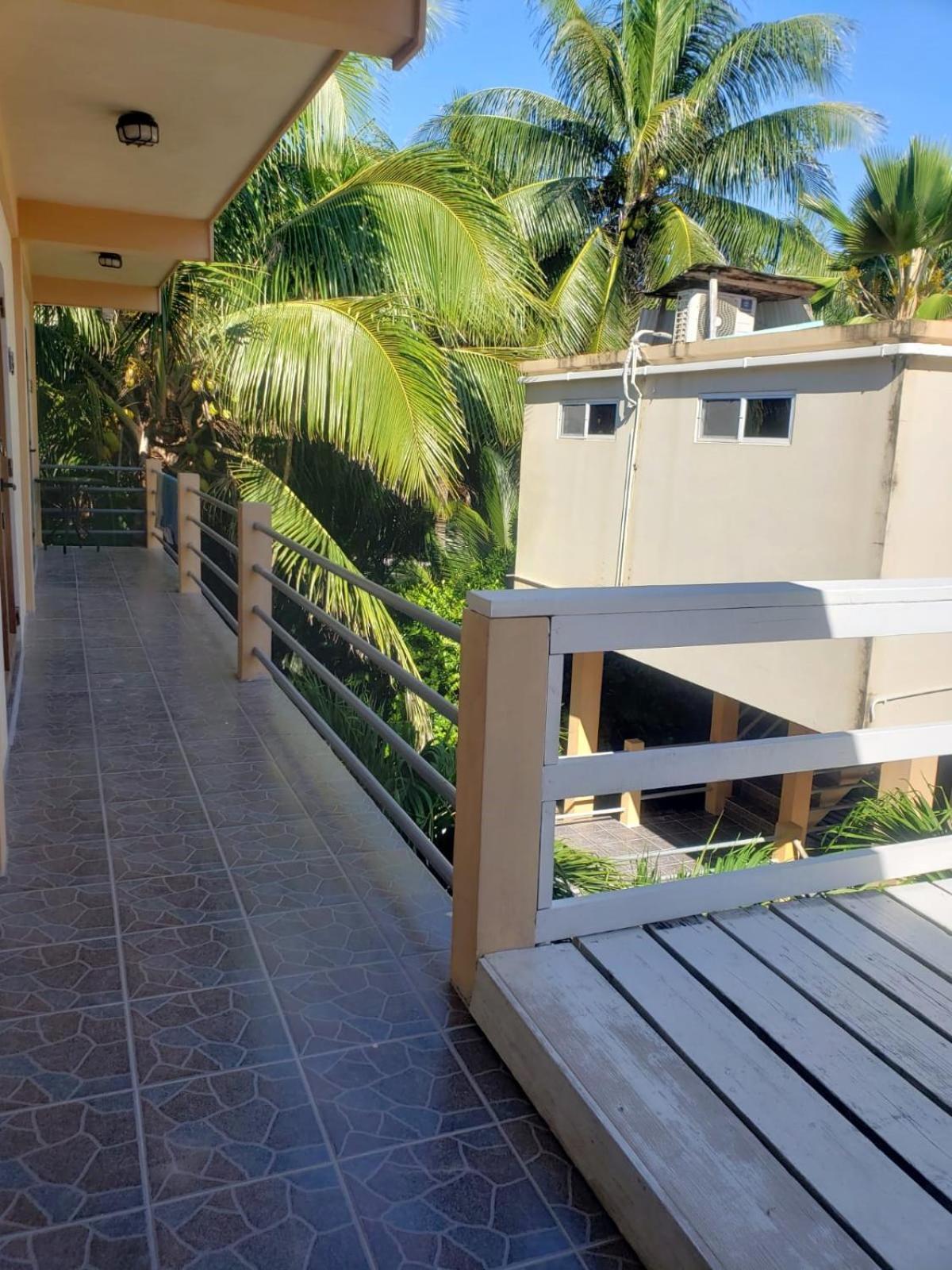 Club Budget At Popeyes Aparthotel Caye Caulker