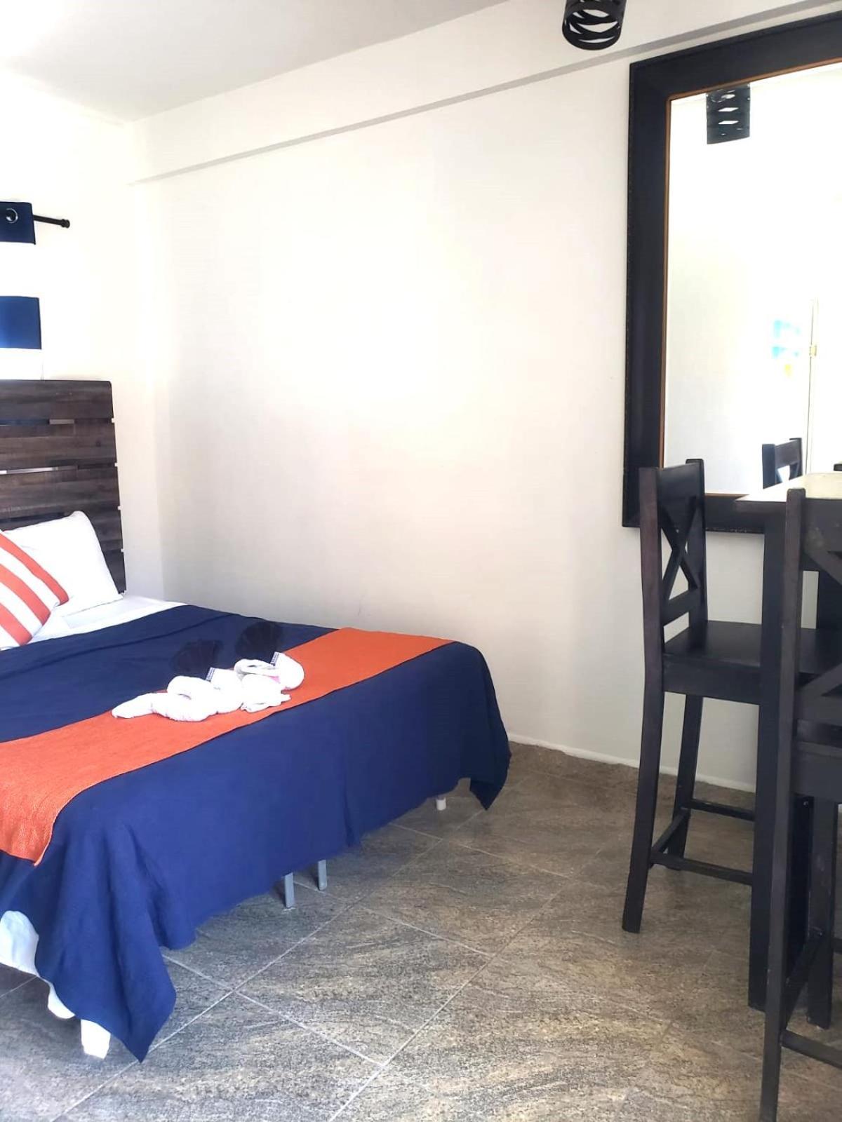 Club Budget At Popeyes Aparthotel