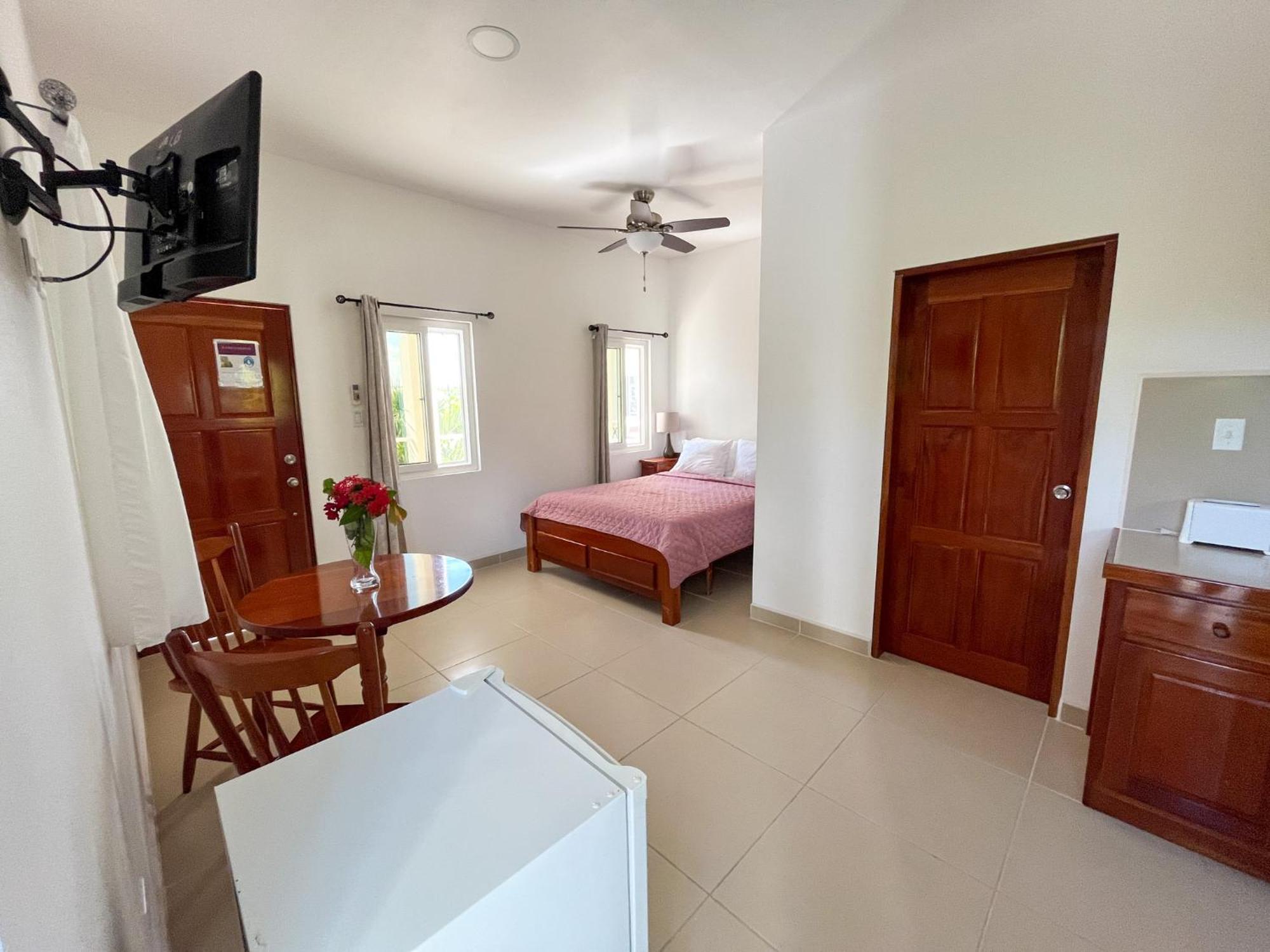 Hotel Seremei *